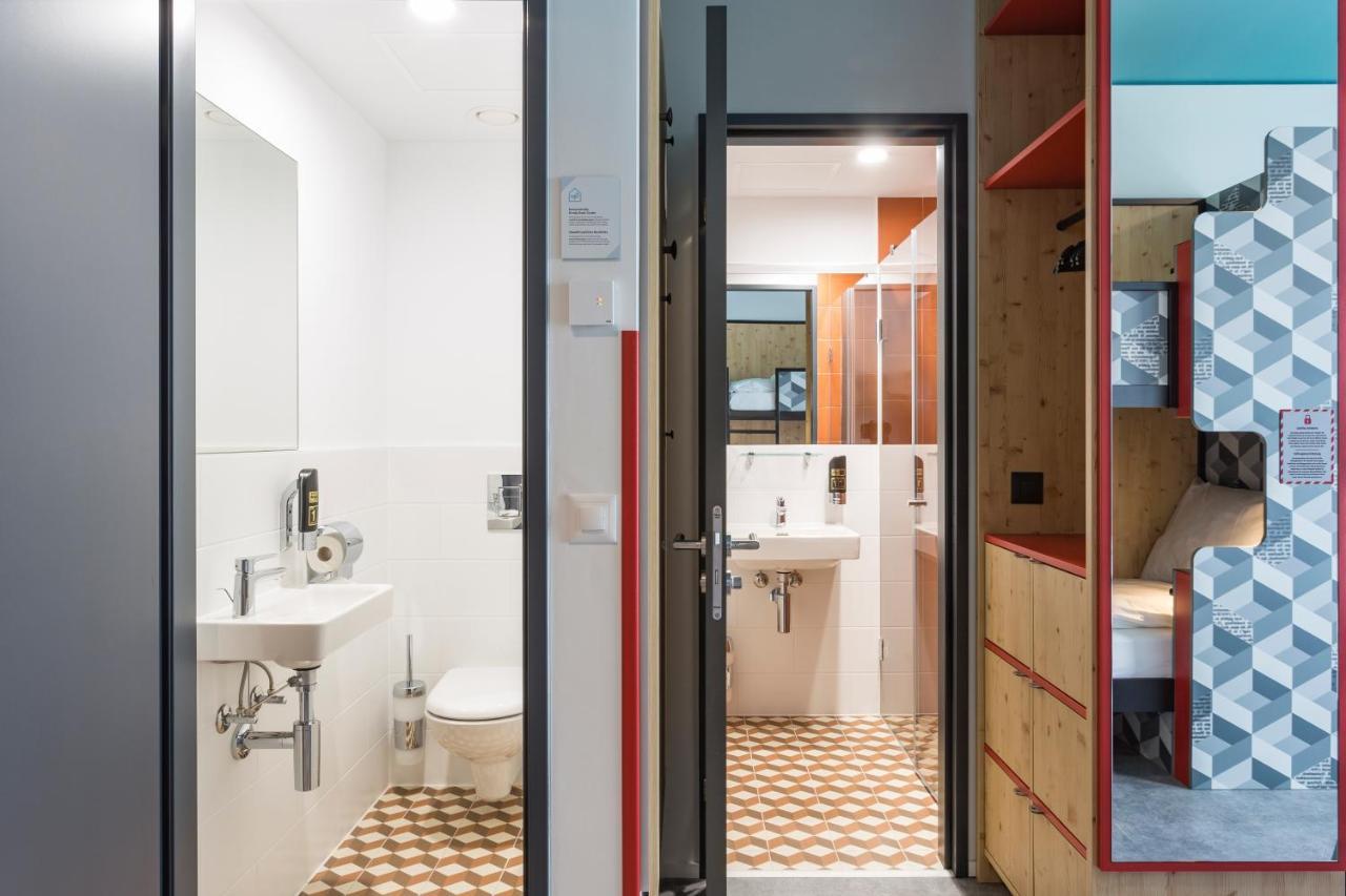 Meininger Hotel Zuerich Greencity Εξωτερικό φωτογραφία